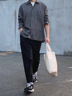 「THEE（シー）のアイテム」を使った、27さん（メンズ・170cm）の春コーディネート