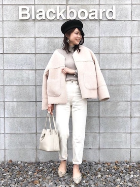 「ハイウエストストレートジーンズ」｜「アイテム（キャスケット）」を使った、mikiteeさん（レディース・166cm）の冬コーディネート