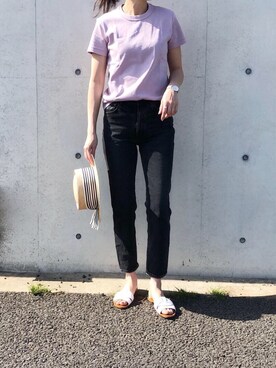 「ユニクロ」｜「アイテム（サンダル）」を使った、mikiteeさん（レディース・166cm）の春コーディネート