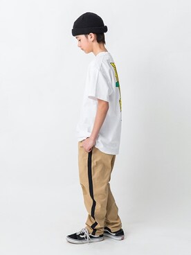 「LEGURUS STANDARD（レグルススタンダード）のサイドラインストレッチテーパード（その他パンツ）」を使った、LEGURUS STANDARDさん（キッズ・155cm）の春コーディネート