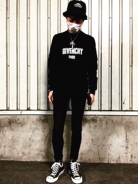 「GIVENCHY（ジバンシイ）のアイテム（スウェット）」を使った、x_dstyle_xさん（メンズ・180cm）の春コーディネート
