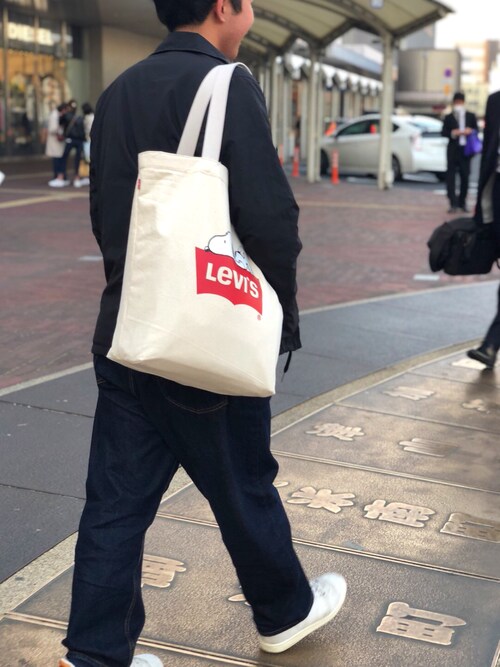 Hiroki Levi Sのトートバッグを使ったコーディネート Wear