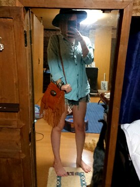 「ANAP（アナップ）のアイテム（シャツ/ブラウス、ブルー系）」を使った、めぐ姫さん（レディース・158cm）の秋コーディネート