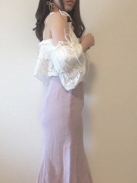 「and lottieのアイテム（シャツ/ブラウス、ホワイト系）」を使った、まなみんさん（レディース・161cm）の春コーディネート