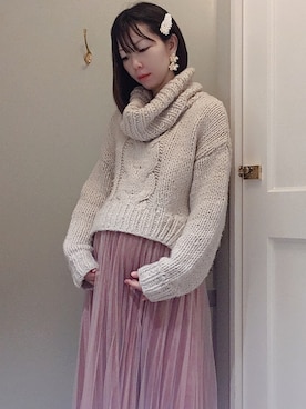 「SNIDEL（スナイデル）のアイテム（ニット/セーター、ホワイト系）」を使った、まなみんさん（レディース・161cm）の春コーディネート