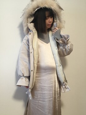 「lissi Boutique（リージーブティック）のアイテム（ダウンジャケット/コート、ホワイト系）」を使った、まなみんさん（レディース・161cm）の春コーディネート