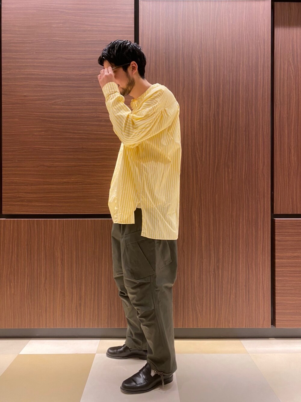 「シンプル、春コーデ、ビッグシルエット、GALLEGO DESPORTES、quilp、F.lli Giacometti、ストライプ、ストライブシャツ、Bshop」｜「GALLEGO DESPORTESのアイテム（シャツ/ブラウス、イエロー系）」を使った、imutaさん（メンズ・178cm）の冬コーディネートの1枚目の写真