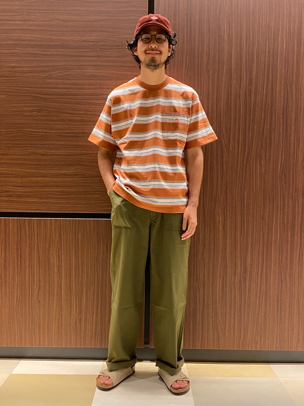 「Danton、birkenstock」｜「DANTONの【DANTON】ポケットTシャツ STRIPE MEN（Tシャツ/カットソー、その他）」を使った、imutaさん（メンズ・178cm）の夏コーディネートの1枚目の写真