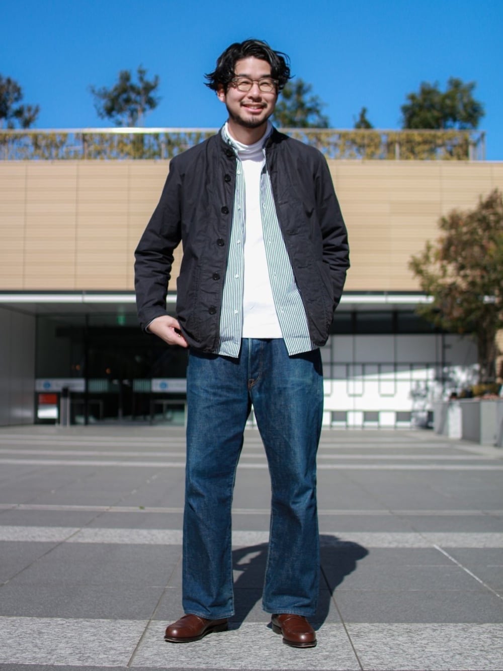 「casey casey、morris&sons、orcival、Scye、F.lli Giacometti」｜「Morris & Sonsのアイテム（シャツ/ブラウス、ブルー系）」を使った、imutaさん（メンズ・178cm）の冬コーディネートの1枚目の写真
