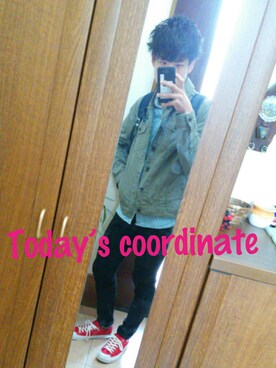 「WORLD WORKERS（ワールドワーカーズ）のアイテム（トップス）」を使った、ハスキーさん（メンズ・172cm）の春コーディネート