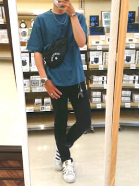 「Guess（ゲス）のアイテム（腕時計）」を使った、ハスキーさん（メンズ・172cm）の夏コーディネート