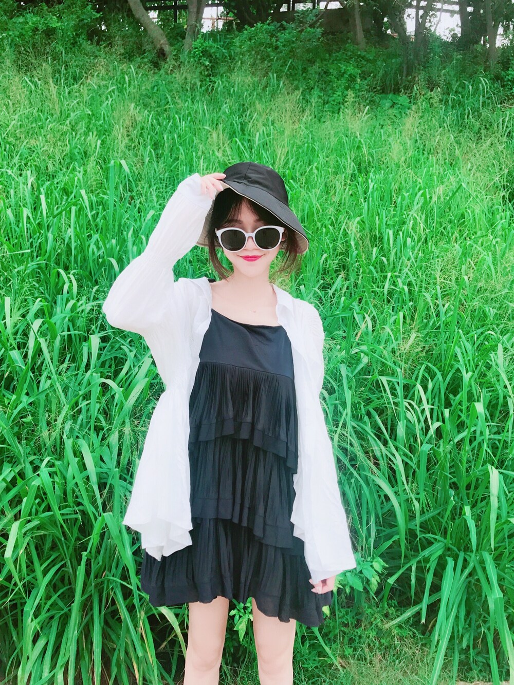 「Hong Kong、长洲岛」｜「H&Mのアイテム（ワンピース/ドレス、ブルー系）」を使った、Keroro樂樂如さん（レディース・173cm）の夏コーディネートの1枚目の写真