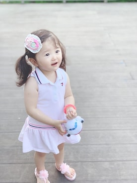 「TOMMY HILFIGER（トミーヒルフィガー）のアイテム（ワンピース/ドレス）」を使った、のんちゃんさん（キッズ・80cm）の夏コーディネート