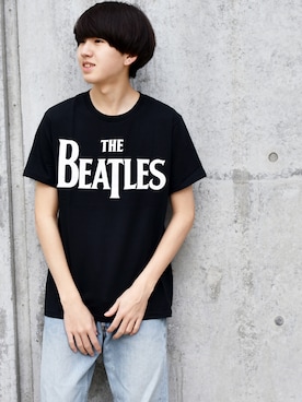 「The Beatles（ザビートルズ）のアイテム」を使った、RiNcさん（メンズ・175cm）の春コーディネート
