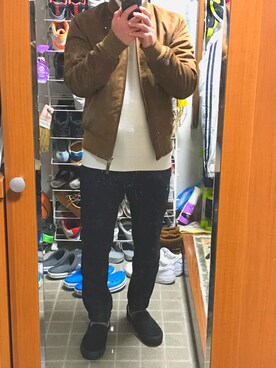 「URBAN RESEARCH（アーバンリサーチ）のアイテム（その他シューズ）」を使った、山田良太さん（メンズ・165cm）の冬コーディネート