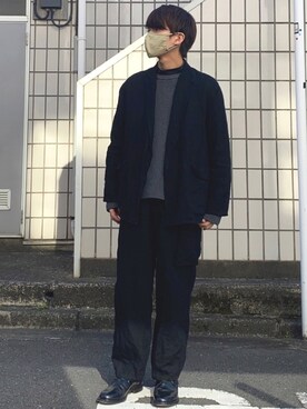 マスク ベージュ系 を使った オールブラック のメンズ人気ファッションコーディネート Wear