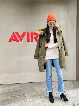 「AVIREX（アヴィレックス）のアイテム（モッズコート）」を使った、Hana Chuさん（レディース・168cm）の冬コーディネート