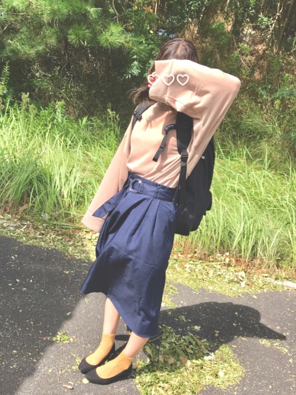 「カジュアルコーデ、ラフ、ootd、おしゃれさんと繋がりたい、ファッション、シンプル、大人カジュアル」｜「node.のアイテム（トップス、ベージュ系）」を使った、sakyさん（レディース・159cm）の秋コーディネートの1枚目の写真