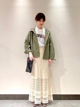 秋山 里織さんのコーディネート