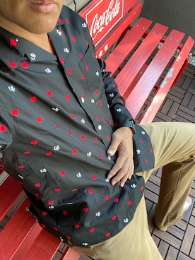 「CALEE（キャリー）のアイテム（チノパンツ）」を使った、飛車角さん（メンズ・180cm）の秋コーディネート