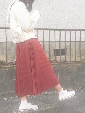 「RETRO GIRL（レトロガール）のアイテム（マウンテンパーカー）」を使った、みきてぃさん（レディース・162cm）の春コーディネート