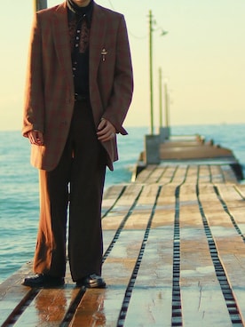 「DRIES VAN NOTEN（ドリスヴァンノッテン）のアイテム（テーラードジャケット）」を使った、Tさん（メンズ・169cm）の冬コーディネート