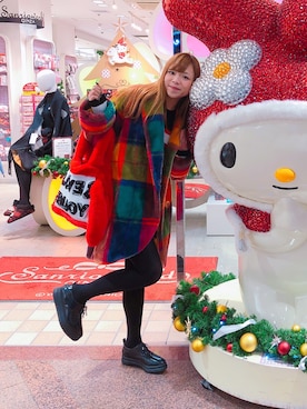 「アイテム（トートバッグ、レッド系）」を使った、もちこさん（レディース・160cm）の冬コーディネート