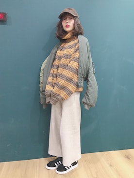 「SLY（スライ）のアイテム（ブルゾン）」を使った、前田希美さん（レディース・158cm）の冬コーディネート
