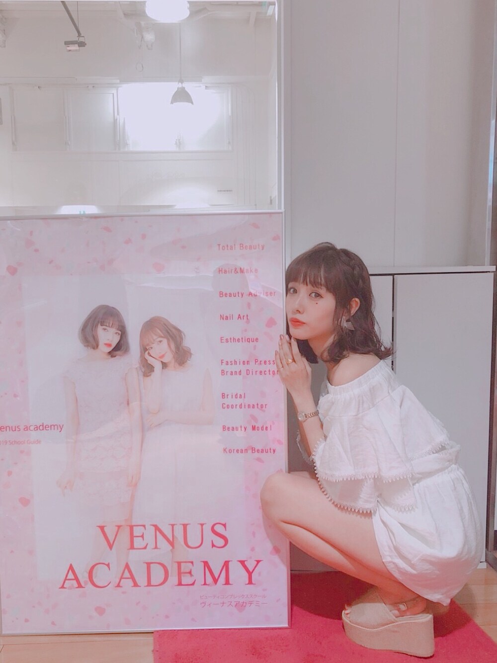 「休日コーデ、楽チンコーデ、夏コーデ、シンプル、オトナ女子、プチプラ、白トップス、ゆるコーデ」｜「CHEER CLOSETのアイテム（オールインワン・サロペット、ホワイト系）」を使った、前田希美さん（レディース・158cm）の夏コーディネートの1枚目の写真