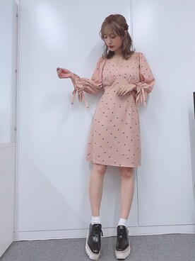 lissi Boutique  チェリープリント編み上げリボンワンピース