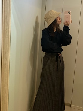 「AMAIL（アマイル）のアイテム（帽子）」を使った、前田希美さん（レディース・158cm）の秋コーディネート