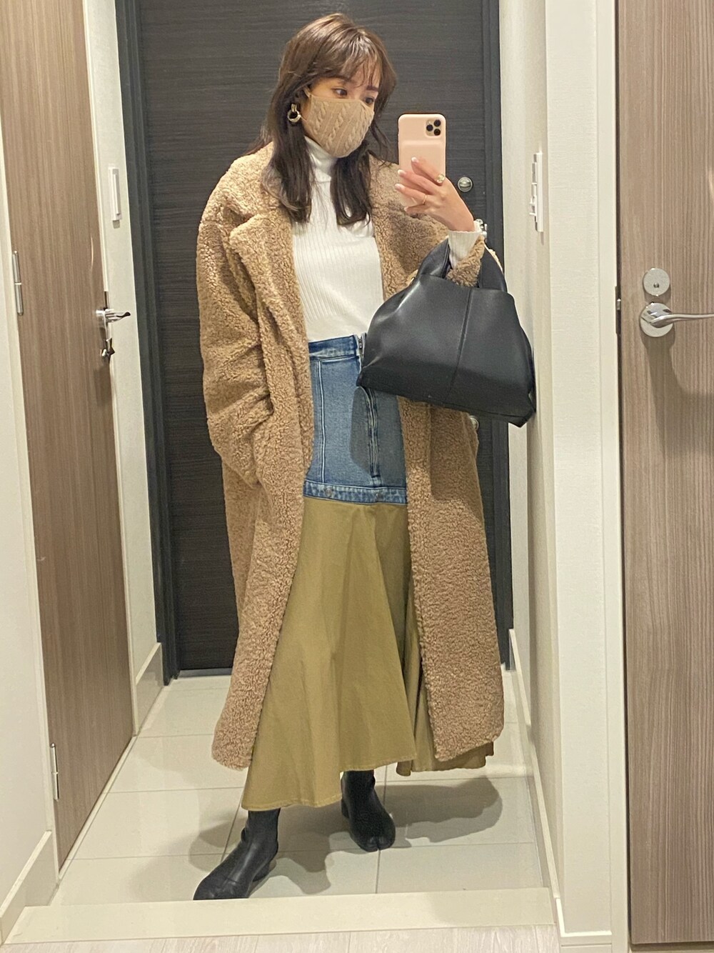 83726552_3