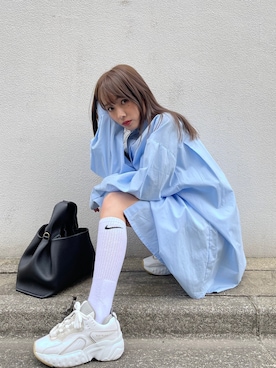 「AMAIL（アマイル）のアイテム（シャツ/ブラウス）」を使った、前田希美さん（レディース・158cm）の春コーディネート