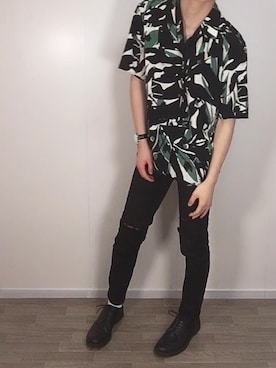 「BASQUE magenta（バスクマゼンタ）のアイテム（パンツ）」を使った、yukiさん（メンズ・175cm）の秋コーディネート