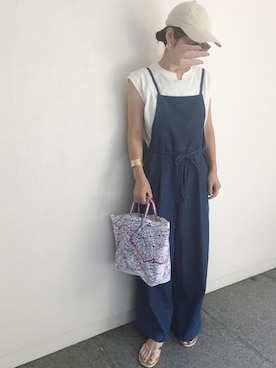 「アイテム（ビーチサンダル、ゴールド系）」を使った、micocoさん（レディース・158cm）の夏コーディネート