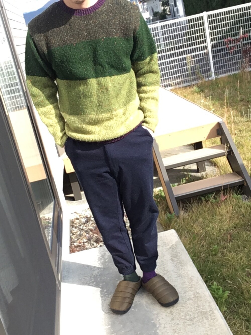 「おしゃれさんと繋がりたい、カジュアルコーデ、秋コーデ、きれいめカジュアル、古着、ポールスミス、ニット、相互フォロー」｜「Paul Smithのアイテム（ニット/セーター、グリーン系）」を使った、垂金権造さん（メンズ・171cm）の秋コーディネートの1枚目の写真