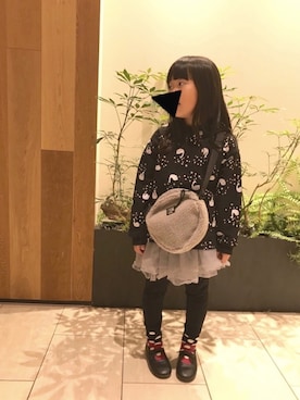 「2018マイベストコーデ」｜「アイテム（スウェット）」を使った、mariさん（キッズ・110cm）の冬コーディネート
