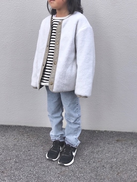 「petit main」｜「アイテム（ノーカラージャケット）」を使った、mariさん（キッズ・120cm）の冬コーディネート