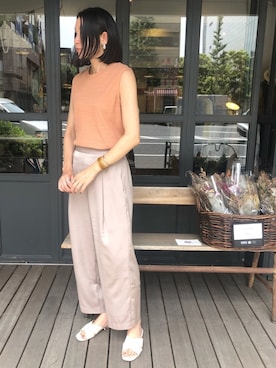 「アイテム（バングル/リストバンド）」を使った、miku.さん（レディース・168cm）の夏コーディネート