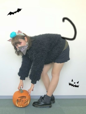 「アイテム（ピアス（両耳用））」を使った、るん ໒꒱· ﾟさん（レディース・163cm・20代）の秋コーディネート