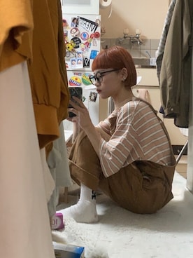 「黒縁メガネ」｜「アイテム（サロペット/オーバーオール）」を使った、MINOさん（レディース・154cm）の春コーディネート