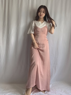 「GOGOSING（ゴゴシング）のアイテム（Tシャツ/カットソー）」を使った、もも＊모모さん（レディース・155cm）の夏コーディネート
