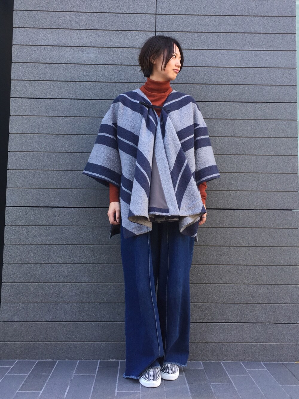 muller of yoshiokuboのポンチョを使った人気ファッション