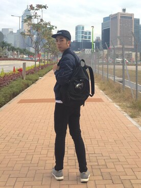 「ISABEL MARANT（イザベルマラン）のアイテム（パンツ）」を使った、Man Chun Tangさん（メンズ・176cm）の冬コーディネート