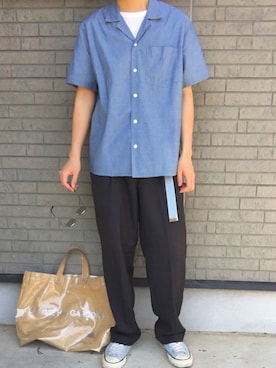 「VERSACE（ヴェルサーチ）のアイテム（スラックス）」を使った、ツバサさん（メンズ・173cm）の夏コーディネート