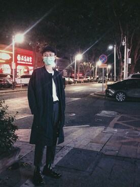 「日系极简」｜「アイテム（スラックス）」を使った、iantravorさん（メンズ・170cm）の春コーディネート