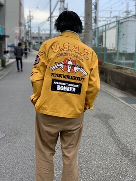 「刺繍」｜「アイテム（ミリタリージャケット）」を使った、Pakkun14さん（メンズ・165cm）の冬コーディネート