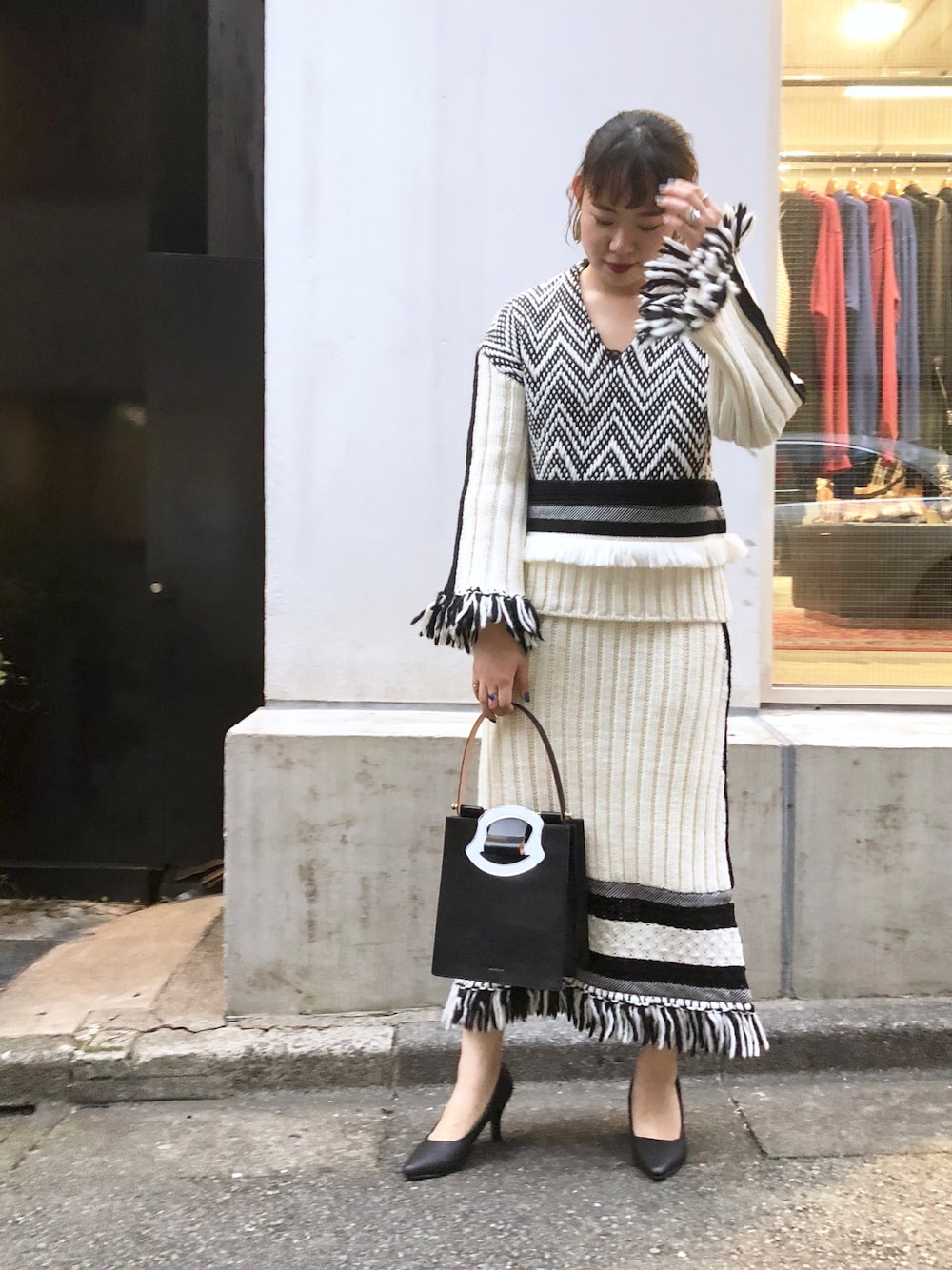 「秋のコーデ、セットアップ、ニット、モノトーン、秋冬」｜「STAIRのアイテム（ニット/セーター、ホワイト系）」を使った、Ⓜ︎ａｙｕさん（レディース・166cm）の秋コーディネートの1枚目の写真