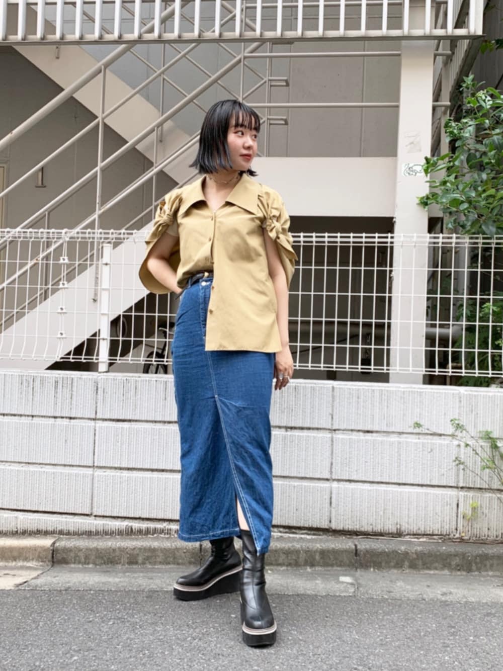 AKIRA NAKA ブラウス Gwen silk－cotton shirt AKIRANAKA（アキラナカ）の「Gwen silk-cotton shirt / AKIRA NAKA