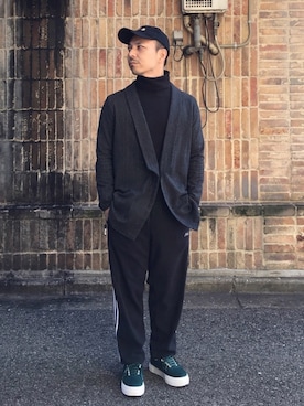 「Gosha Rubchinskiy（ゴーシャラブチンスキー）のアイテム（帽子）」を使った、初珠さん（メンズ・167cm）の冬コーディネート